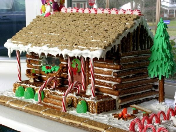 Gingerbread Log Cabin